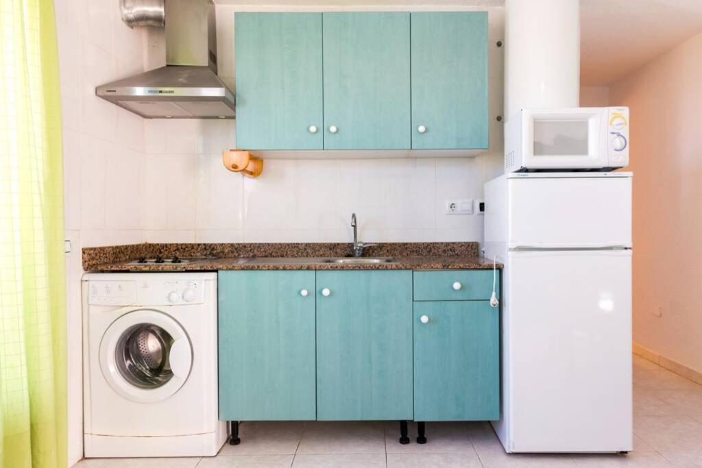 Tranquilo Apartamento Con Preciosa Cala En La Puerta Ciutadella  Exterior foto